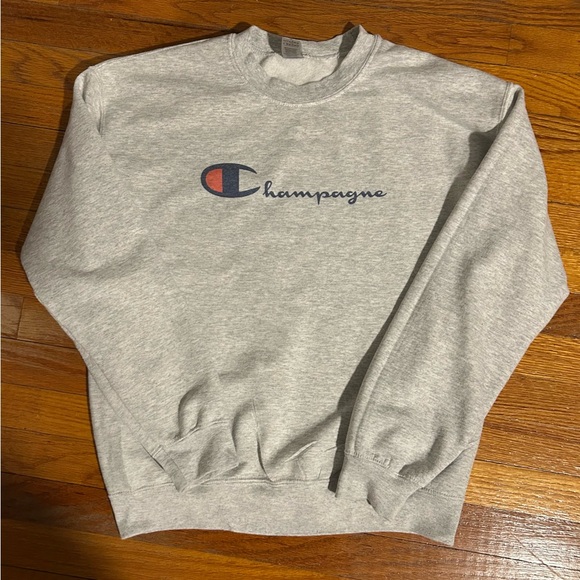 Champagne Women’s Sweatshirt (NOT Champion!) - Picture 2 of 7